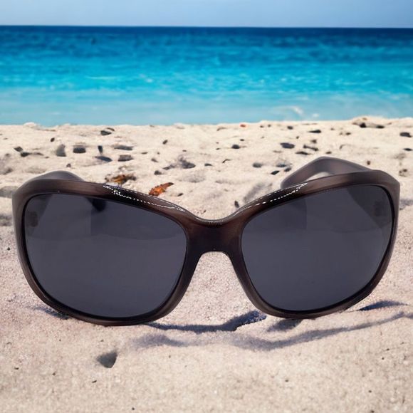 Polarized Fashion Sunglasses - Picture 1 of 10